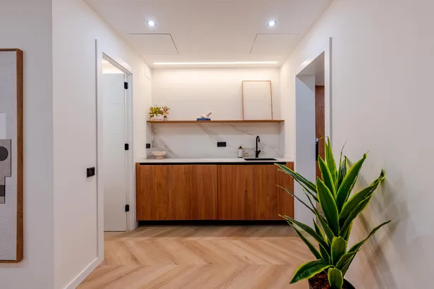 Exclusiva vivienda reformada de 215 m² en la emblemática esquina Diagonal–Muntaner