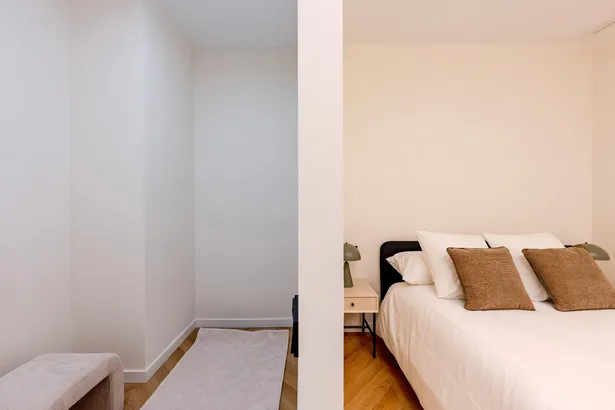 Exclusiva vivienda reformada de 215 m² en la emblemática esquina Diagonal–Muntaner