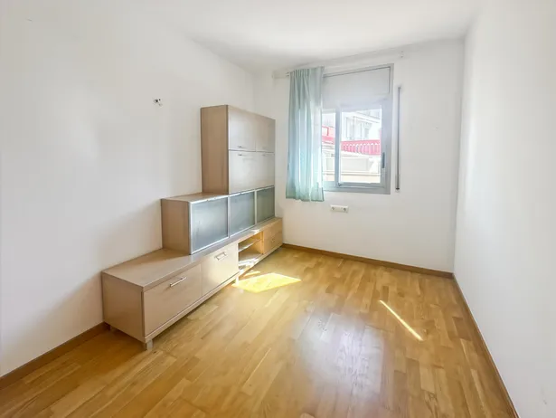 Habitatge amb gran terrassa i excel·lent ubicació a Mataró