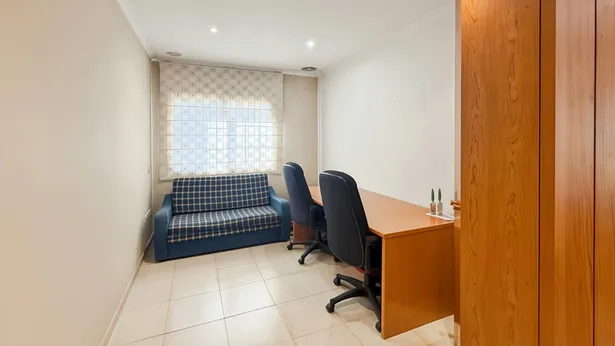 Casa aparellada al centre de Tordera