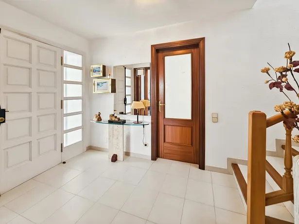 Casa cantonera a Urb. Farell, Sant Pol
