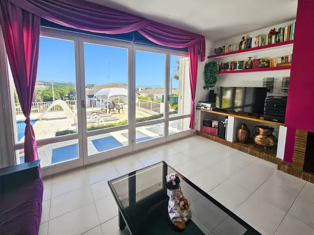 Casa cantonera a Urb. Farell, Sant Pol
