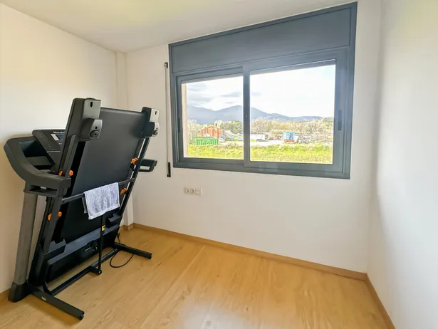 Casa familiar en Gualba de Baix con vistas al Montseny