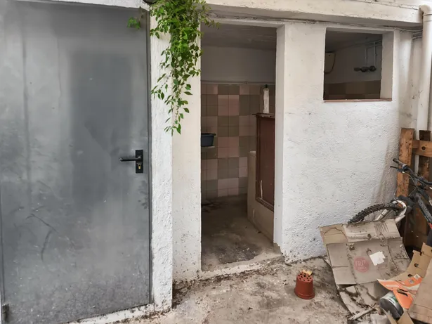 Gran casa con ascensor en el centro de Mataró: espacio, ubicación y gran potencial