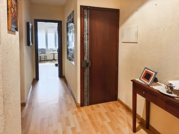 Gran casa con ascensor en el centro de Mataró: espacio, ubicación y gran potencial
