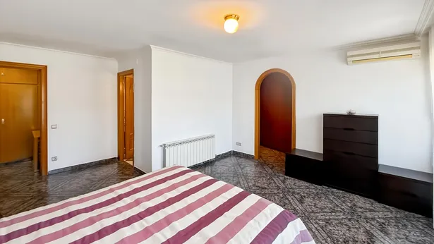 Pis de 5 habitacions a Sant Cebrià de Vallalta