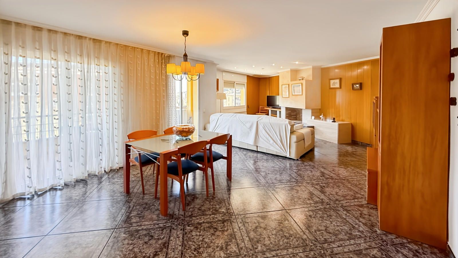 Pis de 5 habitacions a Sant Cebrià de Vallalta