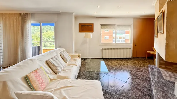 Pis de 5 habitacions a Sant Cebrià de Vallalta