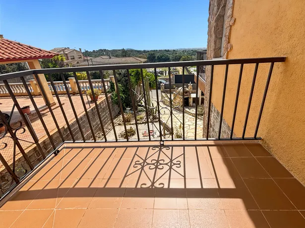Fabulosa casa a quatre vents a Tordera amb terreny