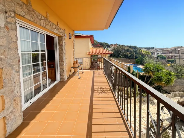 Fabulosa casa a quatre vents a Tordera amb terreny