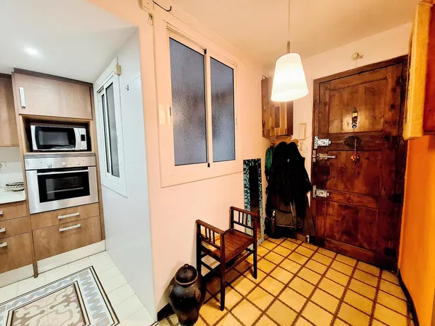 Magnífico piso en el corazón de El Raval, Barcelona