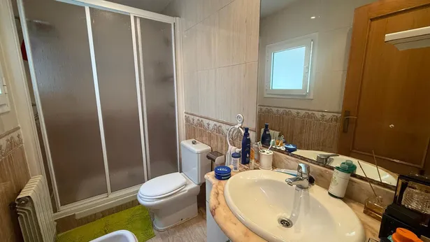 Descubre esta magnífica vivienda situada en segunda línea de mar en Blanes.