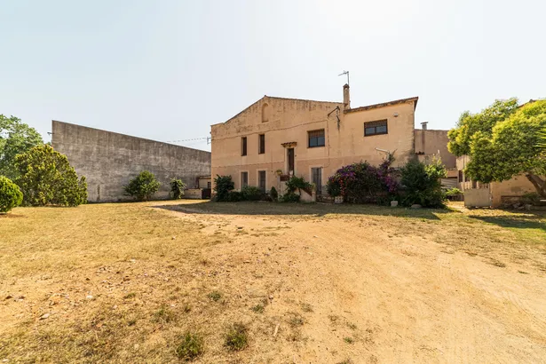 Masia en el centro de La Garriga.