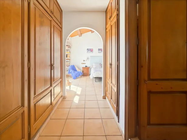 ¡GRAN OPORTUNIDAD! CASA A LA VENTA EN EL CENTRO DE SANT VICENÇ DE MONTALT!