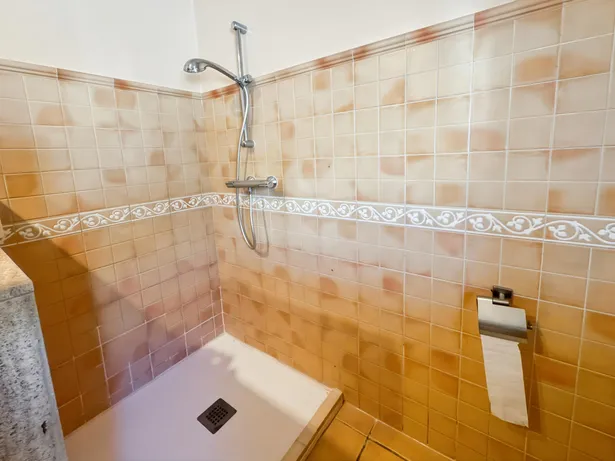 ¡GRAN OPORTUNIDAD! CASA A LA VENTA EN EL CENTRO DE SANT VICENÇ DE MONTALT!