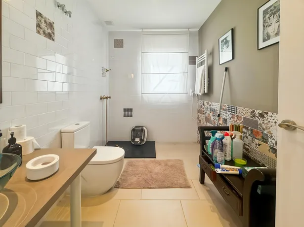¡GRAN OPORTUNIDAD! CASA A LA VENTA EN EL CENTRO DE SANT VICENÇ DE MONTALT!