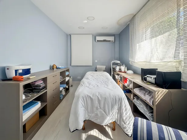 ¡GRAN OPORTUNIDAD! CASA A LA VENTA EN EL CENTRO DE SANT VICENÇ DE MONTALT!