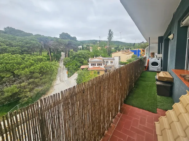 ¡Piso superior en zona alta de Sant Andreu de Llavaneres!