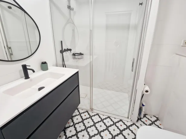 Casa pareada reformada con encanto en zona residencial de Mataró