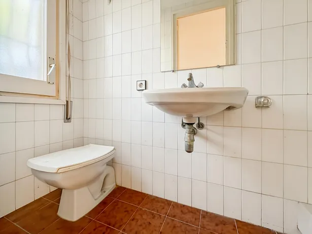 Piso en primera línea de mar en Sant Vicenç de Montalt con terraza y piscina