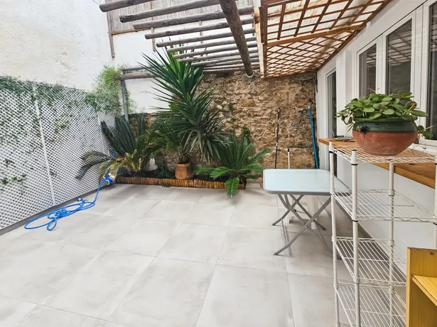 Planta baja con terraza en Pineda de Mar