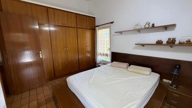 Descobreix aquesta magnífica casa a quatre vents situada en una de les zones més privilegiades i tranquil·les de Sant Iscle de Vallalta.