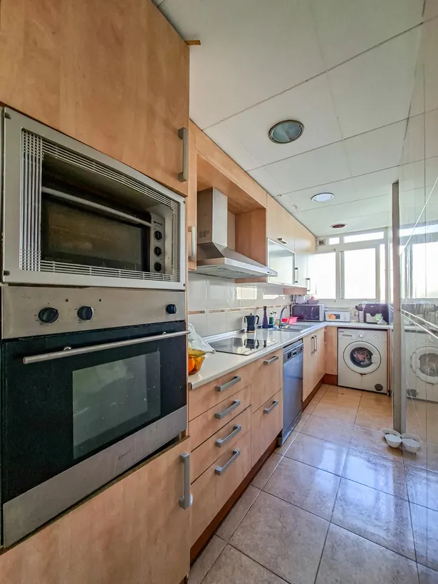 Te presentamos esta acogedora vivienda situada en el barrio de Cotet, en Premià de Mar.