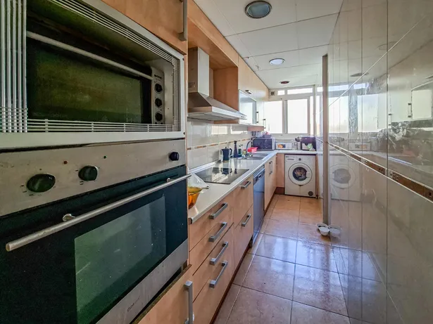 Te presentamos esta acogedora vivienda situada en el barrio de Cotet, en Premià de Mar.