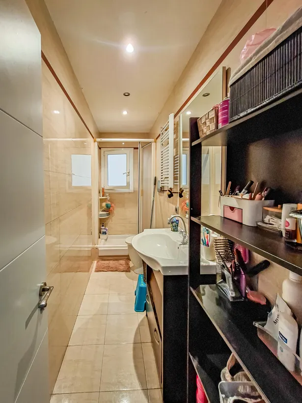 Te presentamos esta acogedora vivienda situada en el barrio de Cotet, en Premià de Mar.