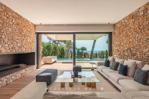 SALVADOR, une spectaculaire villa avec piscine et vue de carte postale sur Tamariu