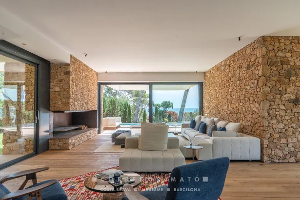 SALVADOR, une spectaculaire villa avec piscine et vue de carte postale sur Tamariu