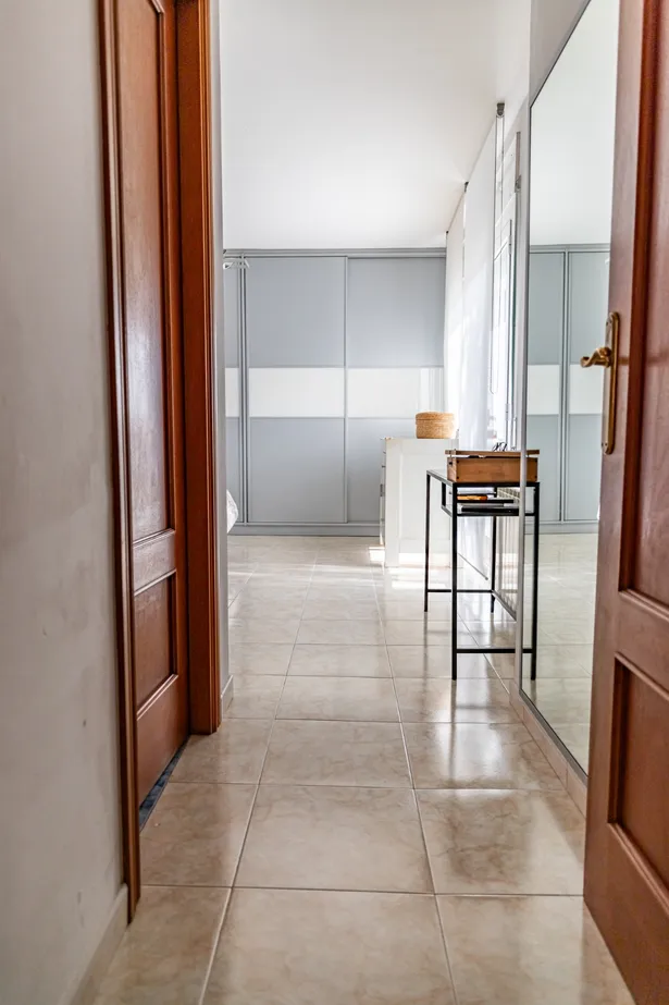 Chalet independiente de 6 habitaciones y 4 baños en Argentona.
