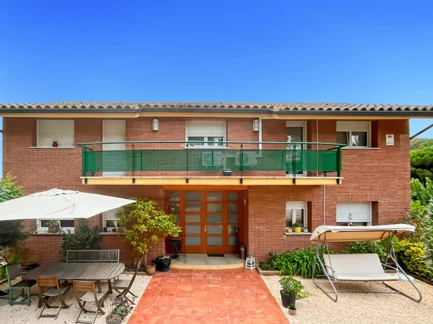 Casa en Sant Vicenç de Montalt con vistas panorámicas al mar
