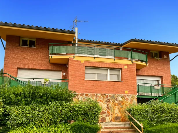Casa en Sant Vicenç de Montalt con vistas panorámicas al mar