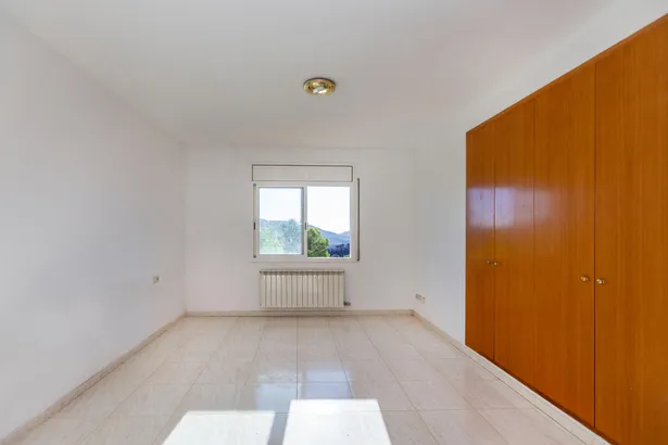 VALL REPÒS - Casa independiente con piscina, gran jardín y vistas a las Gavarres