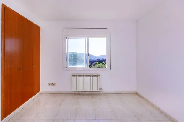 VALL REPÒS - Casa independiente con piscina, gran jardín y vistas a las Gavarres