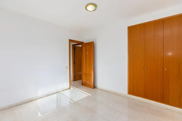 VALL REPÒS - Casa independiente con piscina, gran jardín y vistas a las Gavarres