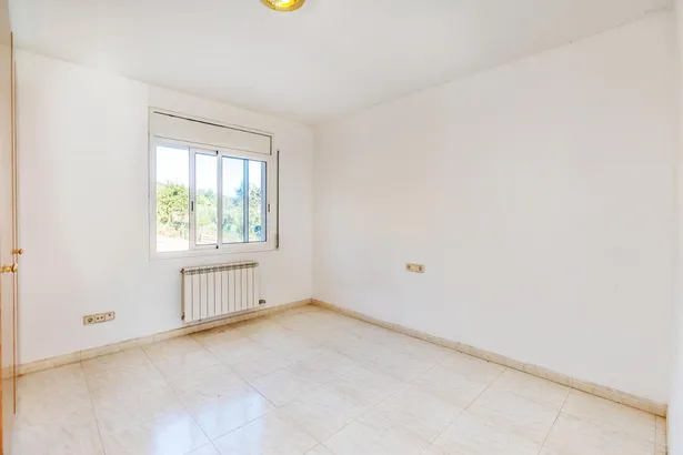 VALL REPÒS - Casa independiente con piscina, gran jardín y vistas a las Gavarres