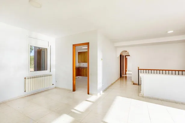 VALL REPÒS - Casa independiente con piscina, gran jardín y vistas a las Gavarres
