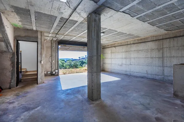 VALL REPÒS - Casa independiente con piscina, gran jardín y vistas a las Gavarres