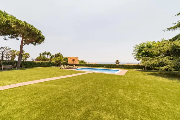 Luxury Villa in Supermaresme