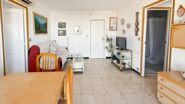 Malgrat de Mar : Luminosidad, ubicación y comodidad a pocos pasos del mar