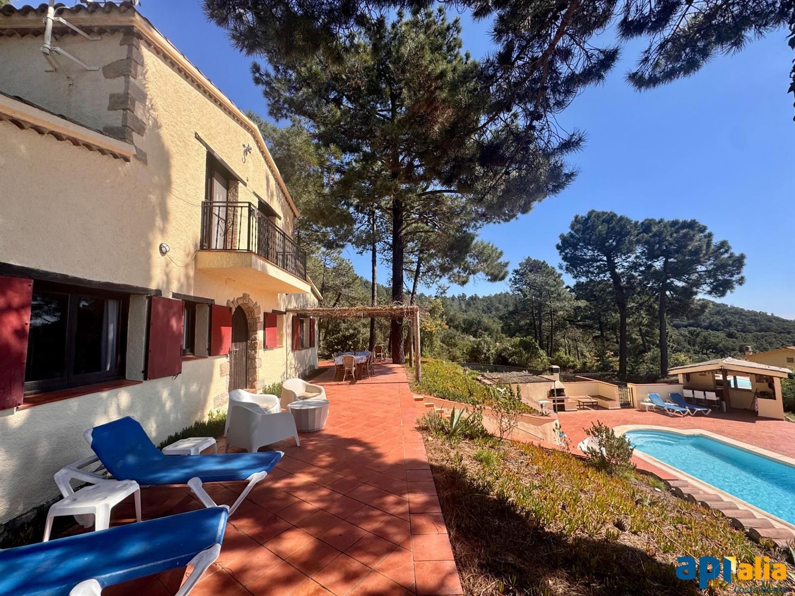 Finca rústica con vistas al mar en Lloret de Mar