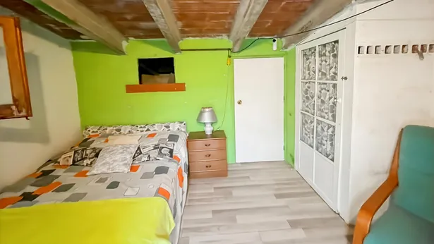 Descobreix la teva pròxima llar en el cor de l'encantador barri de Sant Pere a Tordera!