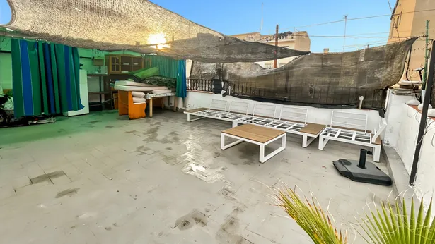 Descobreix la teva pròxima llar en el cor de l'encantador barri de Sant Pere a Tordera!