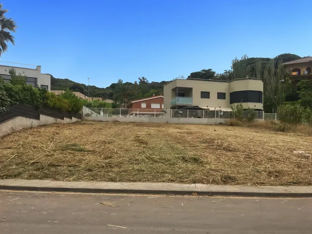 Parcela urbana en venta en Sant Pol de Mar