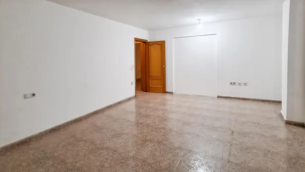 Dúplex en venta en Rocablanca – Espacio, luz y un sinfín de posibilidades