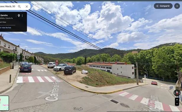 SANT ISCLE DE VALLALTA - Dos parcelas urbanas en venta para construir una vivienda unifamiliar independiente