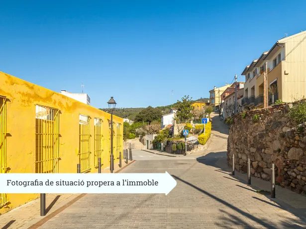 SANT ISCLE DE VALLALTA - Dos parcelas urbanas en venta para construir una vivienda unifamiliar independiente