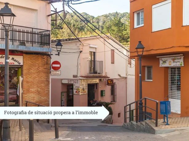 SANT ISCLE DE VALLALTA - Dos parcelas urbanas en venta para construir una vivienda unifamiliar independiente